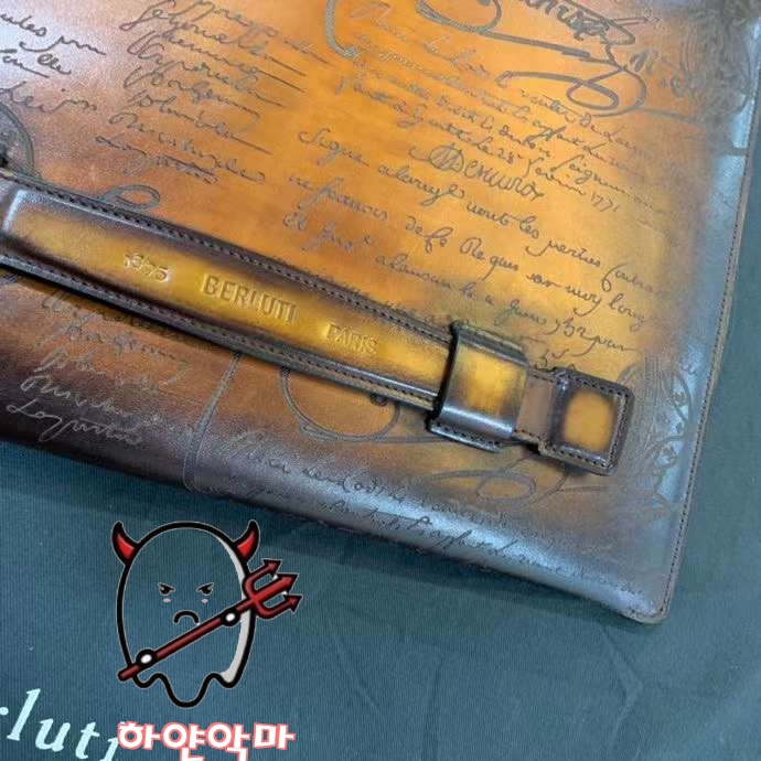 1WeChat Image_20230914144255.jpg