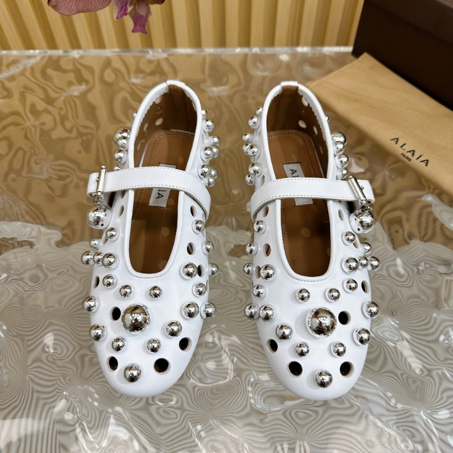 알라이아 신발 (7).jpg