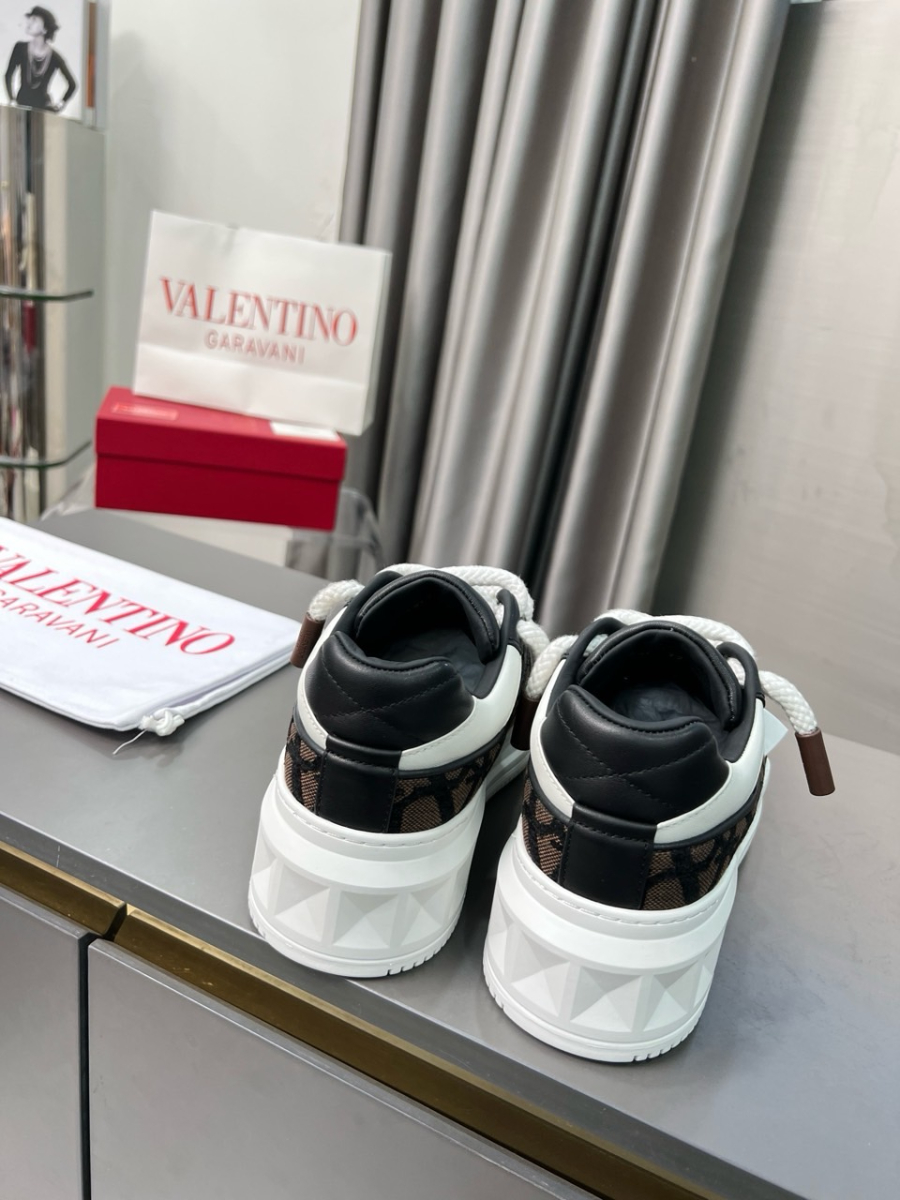 하얀악마 발렌티노 운동화 (5).jpg
