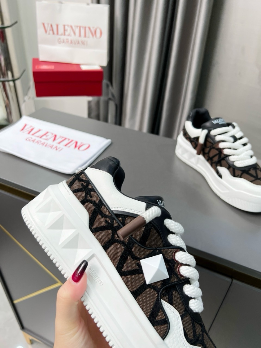 하얀악마 발렌티노 운동화 (7).jpg