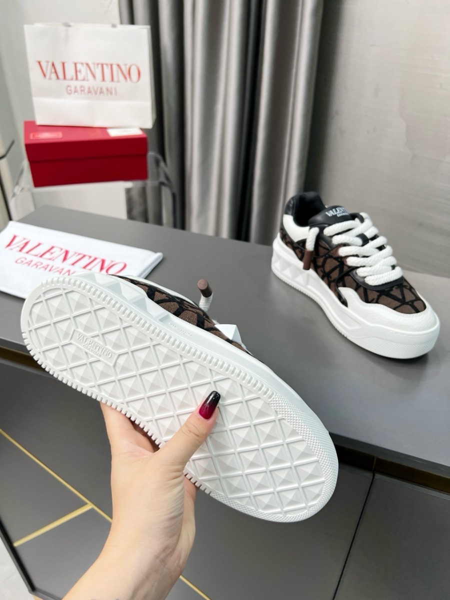 하얀악마 발렌티노 운동화 (8).jpg