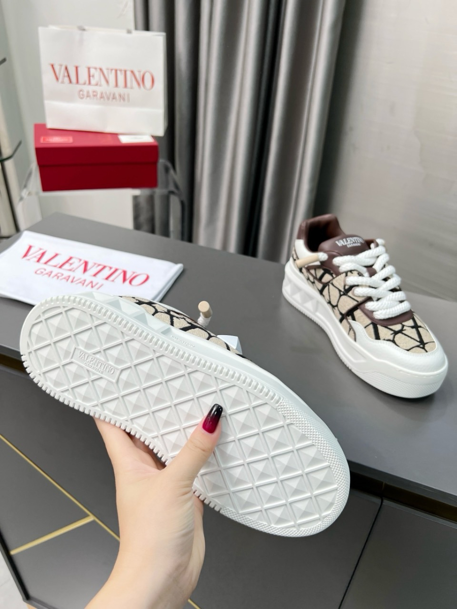 하얀악마 발렌티노 운동화 (13).jpg