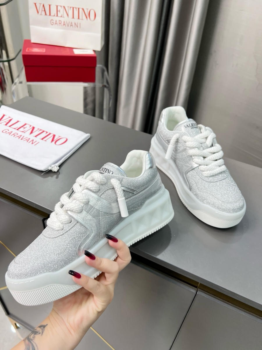 하얀악마 발렌티노 운동화 (5).jpg