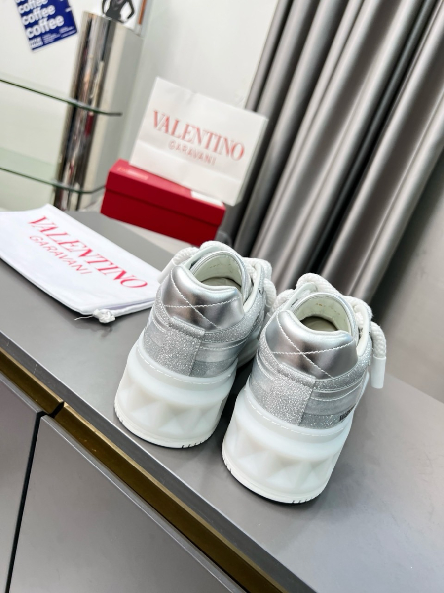 하얀악마 발렌티노 운동화 (8).jpg