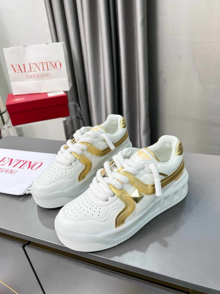 하얀악마 발렌티노 운동화 (11).jpg