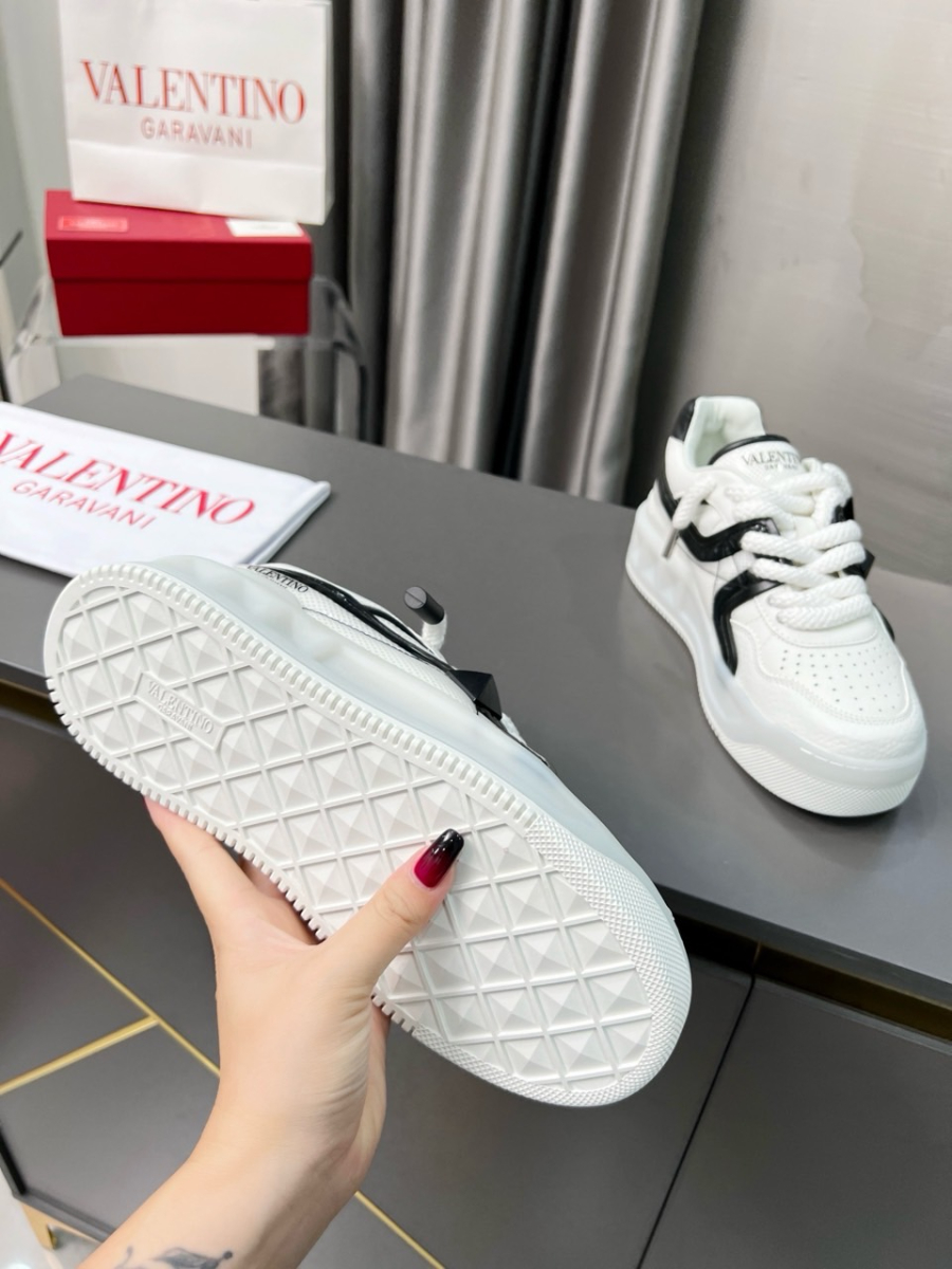 하얀악마 발렌티노 운동화 (21).jpg