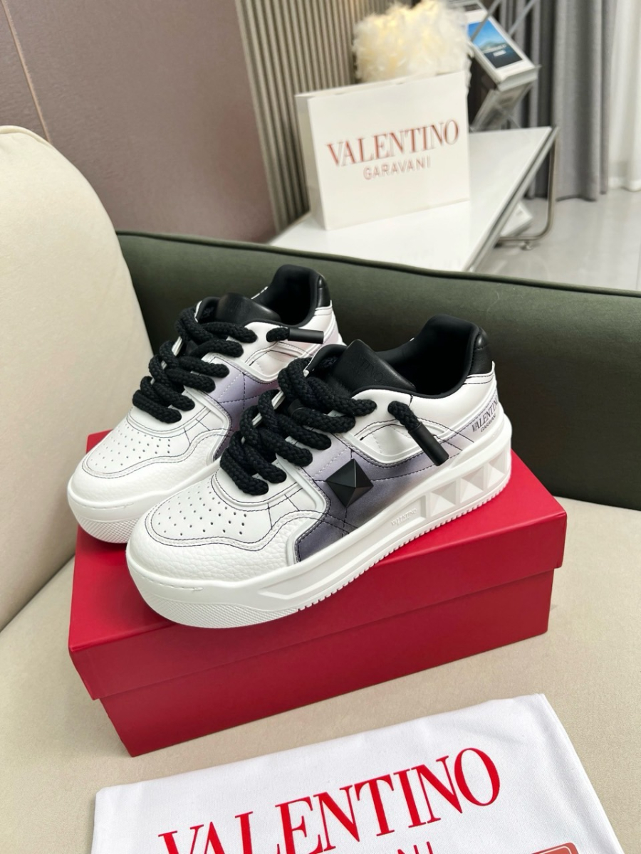 하얀악마 발렌티노 운동화 (3).jpg