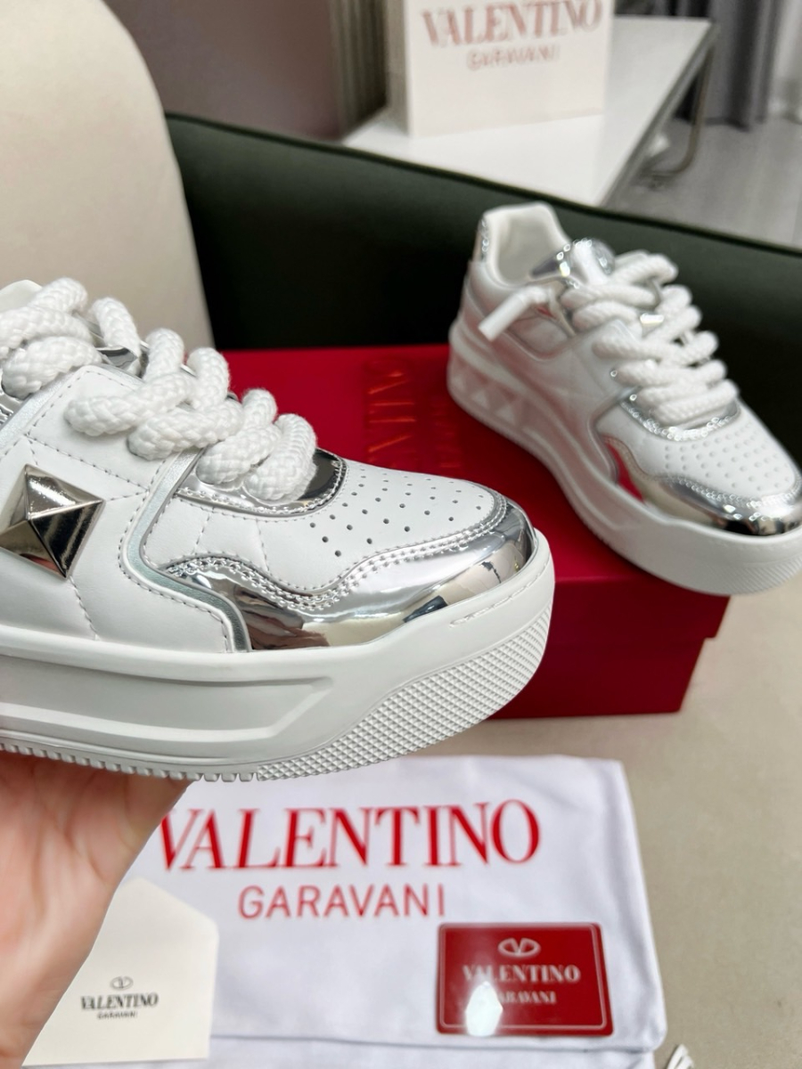 하얀악마 발렌티노 운동화 (24).jpg