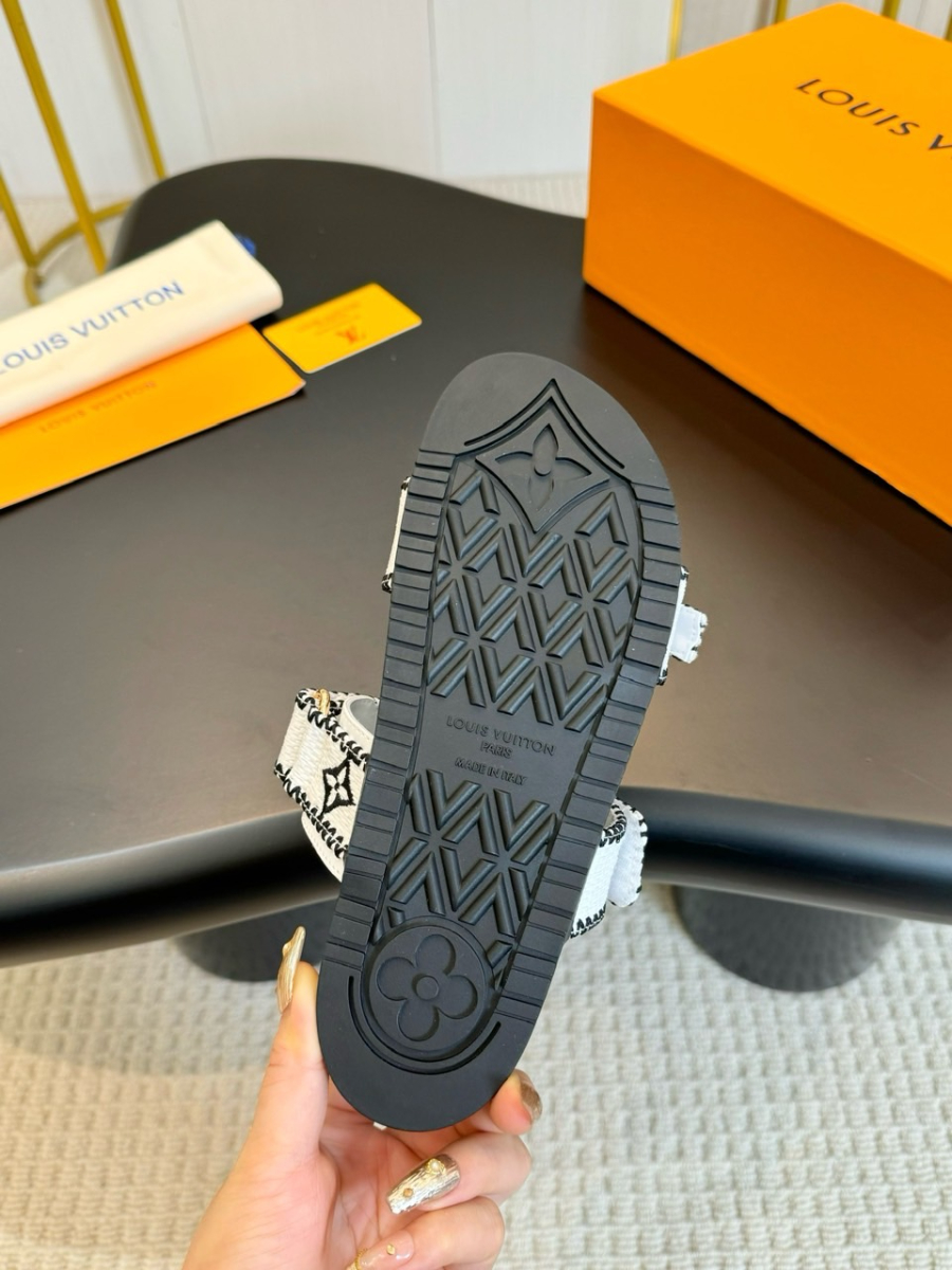 하얀악마 루이비통 슬리퍼 (8).jpg