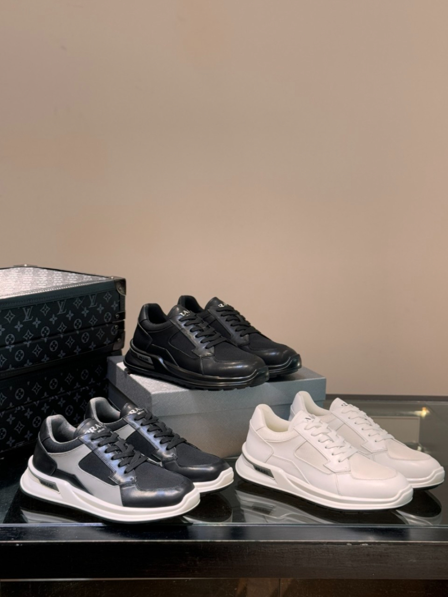 하얀악마 프라다 운동화 (1).jpg