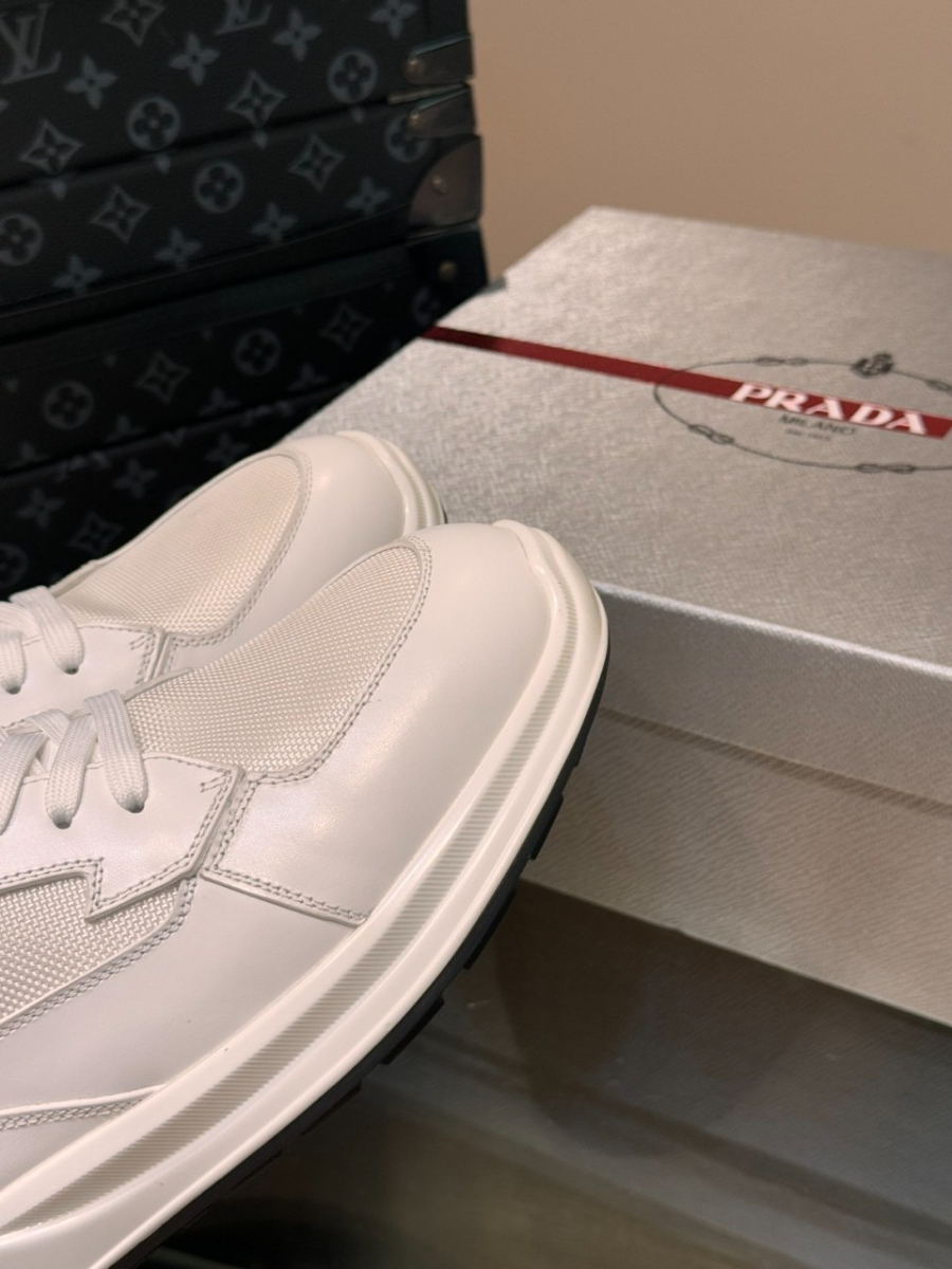 하얀악마 프라다 운동화 (10).jpg