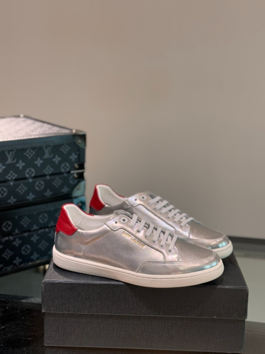 하얀악마 생로랑 운동화 (4).jpg