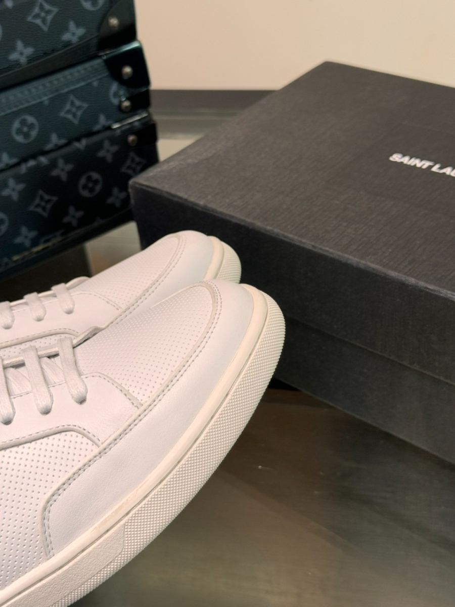 하얀악마 생로랑 운동화 (16).jpg