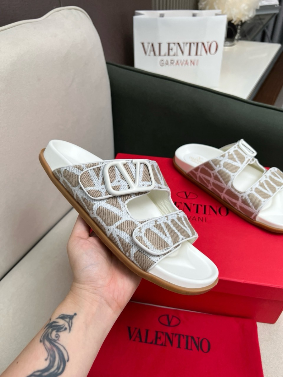 하얀악마 발렌티노 슬리퍼 (14).jpg