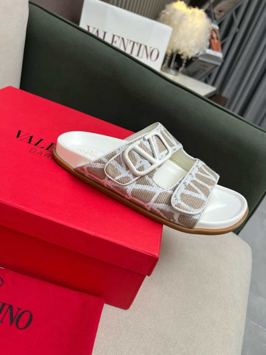 하얀악마 발렌티노 슬리퍼 (17).jpg