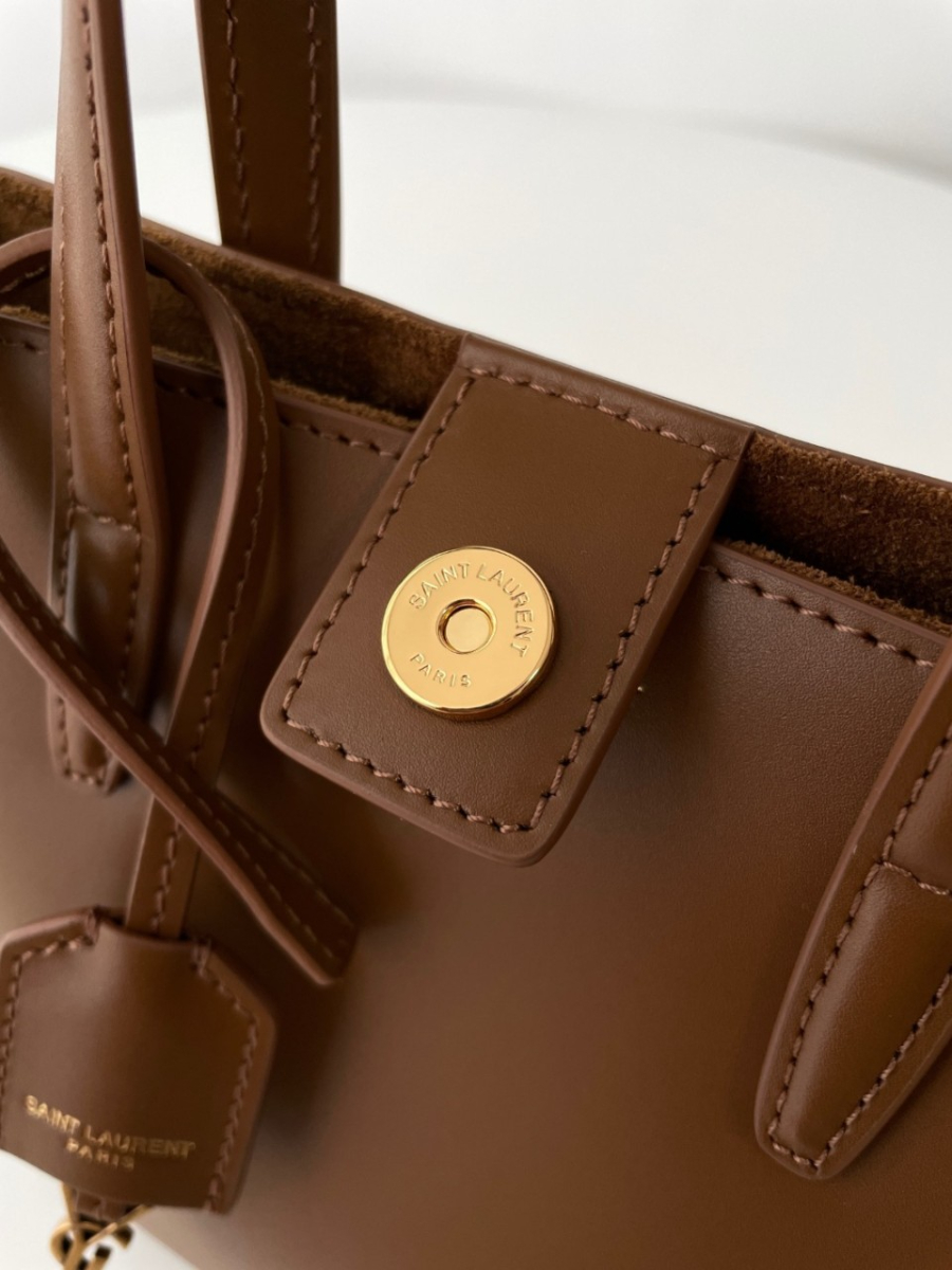 하얀악마 생로랑 토트백 (11).jpg