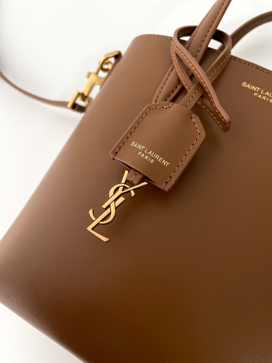 하얀악마 생로랑 토트백 (12).jpg