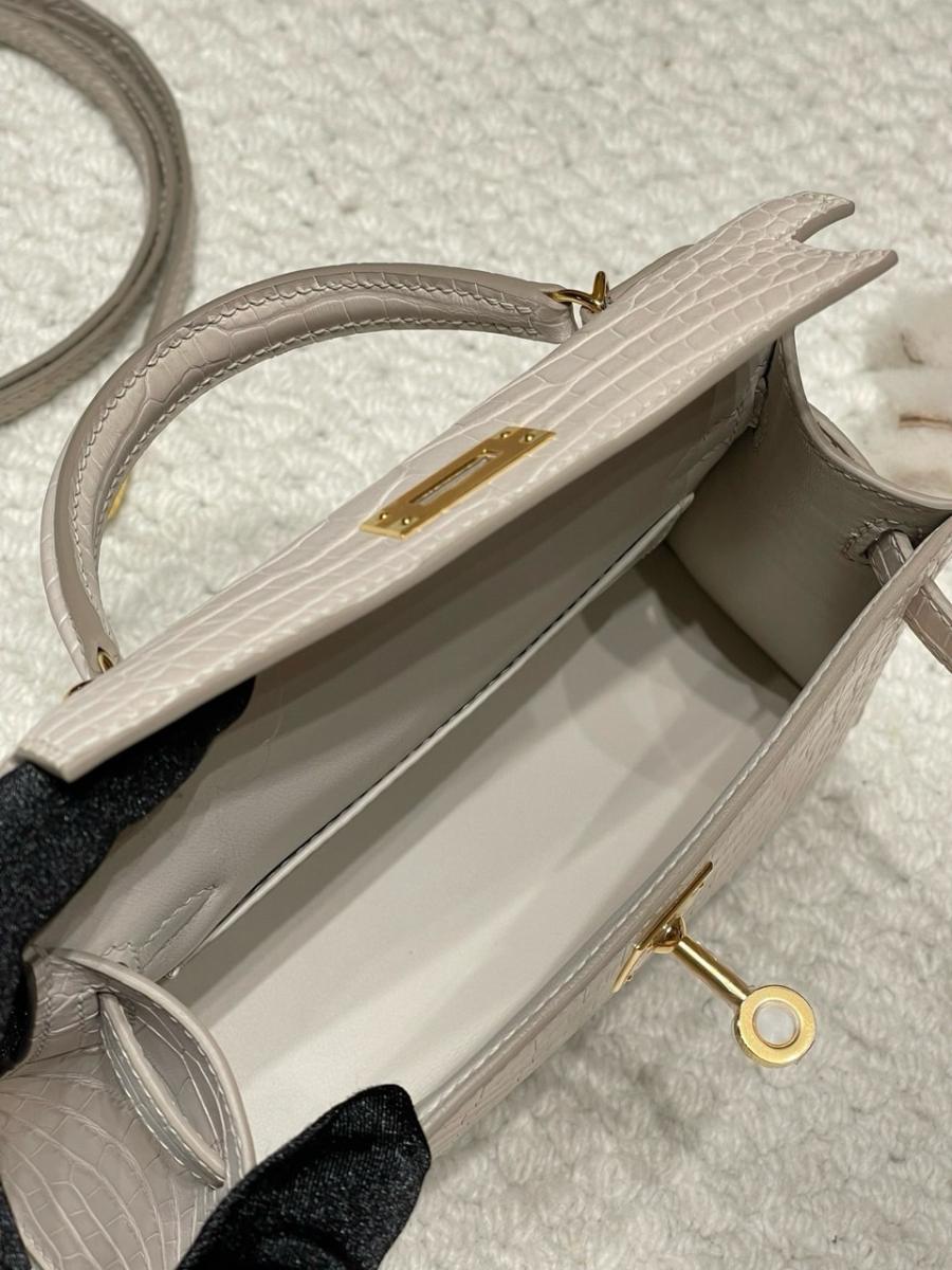 하얀악마 에르메스 미니켈리 (16).jpg