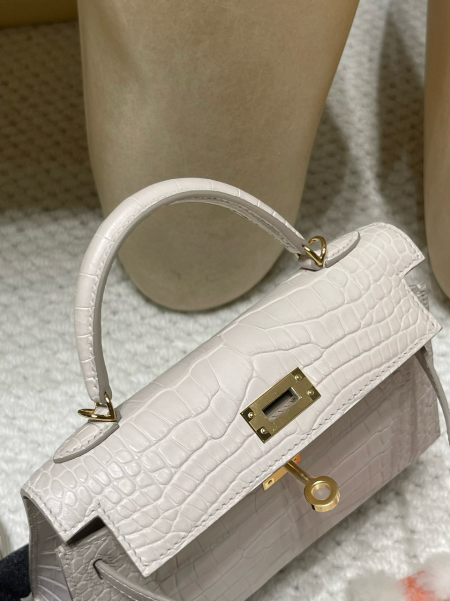 하얀악마 에르메스 미니켈리 (17).jpg