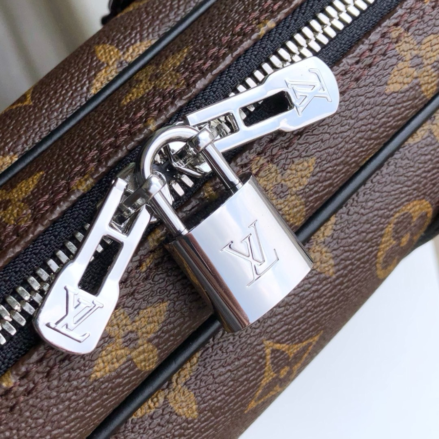 하얀악마 루이비통 서류가방 (5).jpg