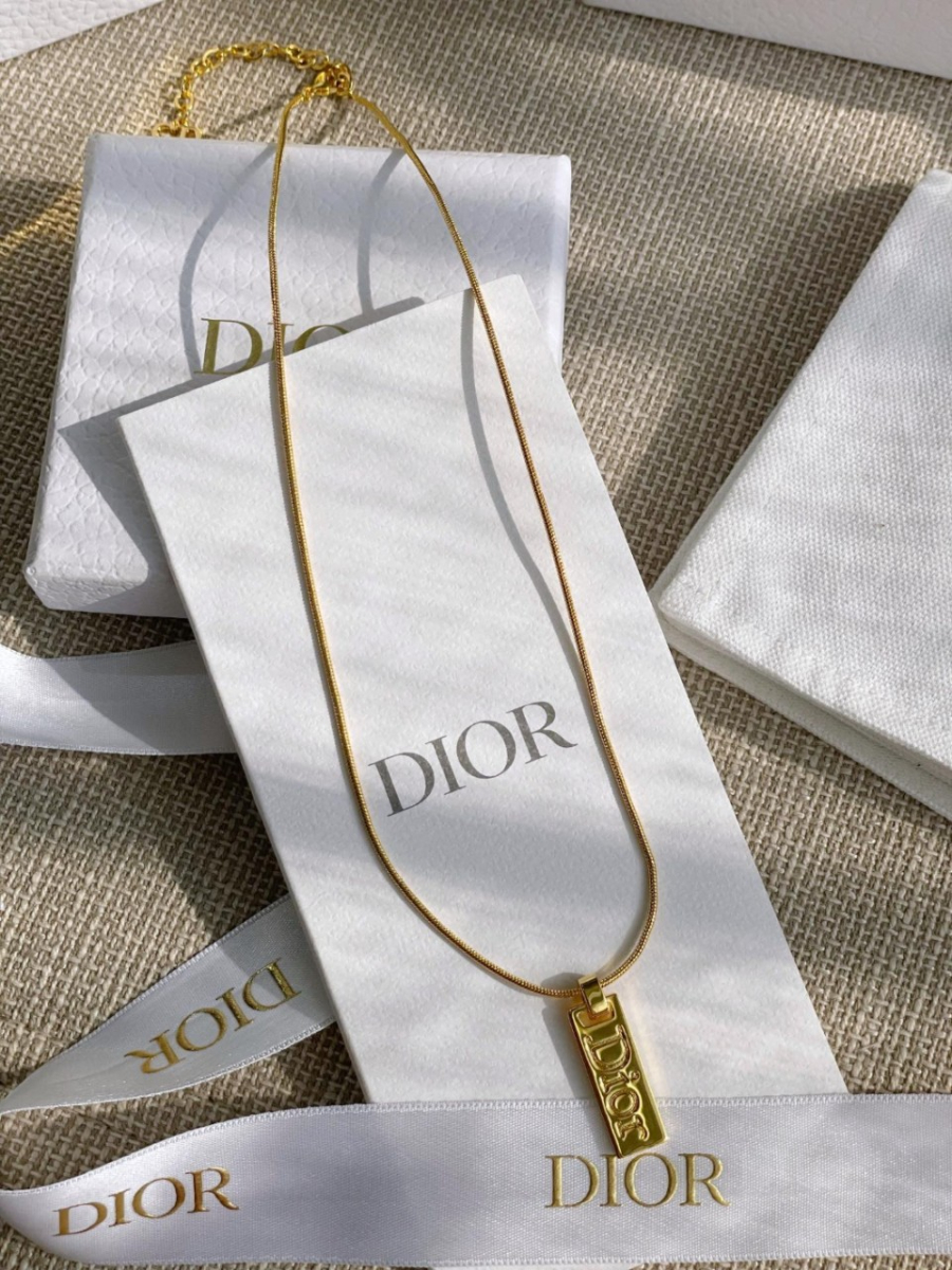 하얀악마 디올 목걸이 (3).jpg