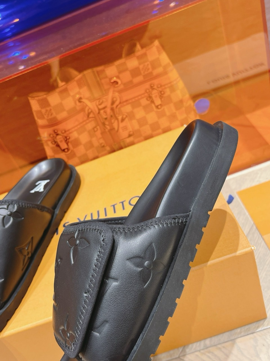하얀악마 루이비통 슬리퍼 (9).jpg