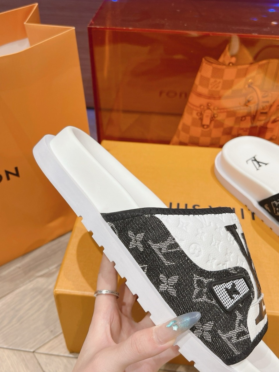 하얀악마 루이비통 슬리퍼 (9).jpg