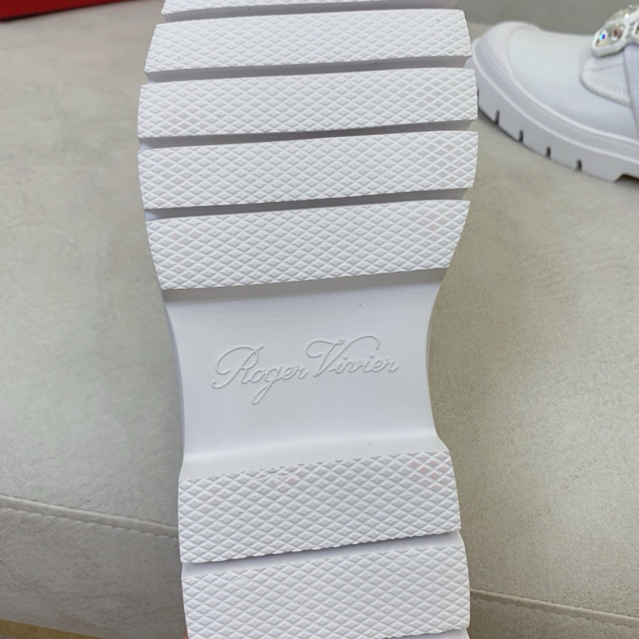 하얀악마 로저비비에 운동화 (9).jpg