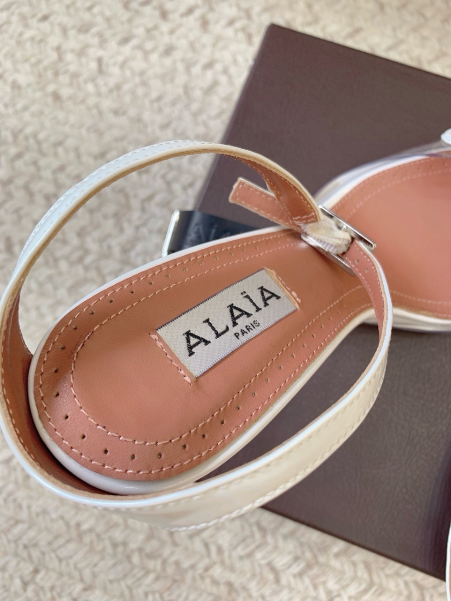 하얀악마 알라이아 구두 (19).jpg