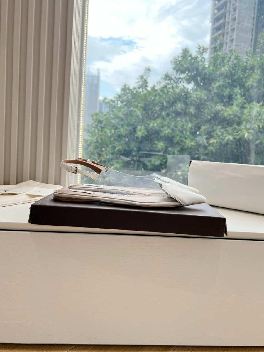 하얀악마 알라이아 구두 (11).jpg