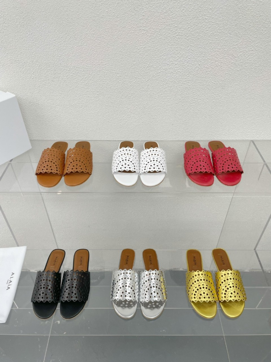 하얀악마 알라이아 슬리퍼 (1).jpg