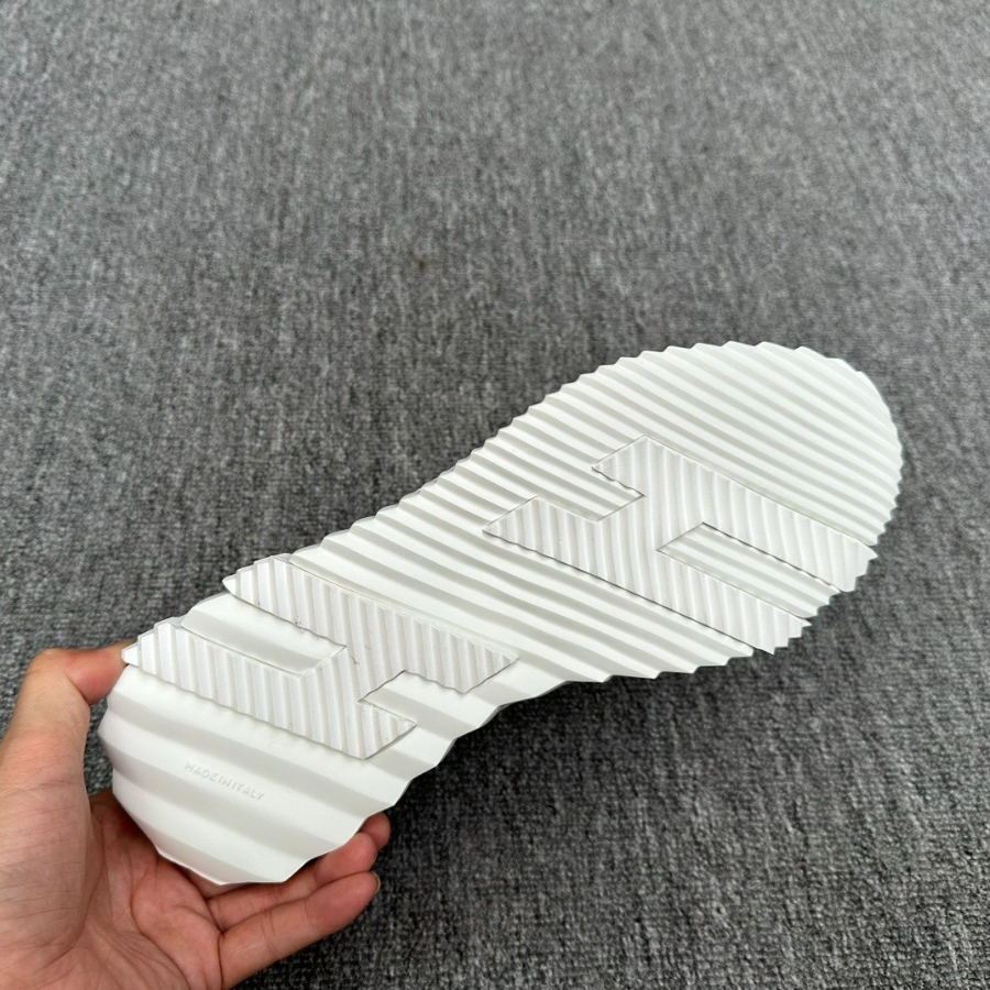 하얀악마 에르메스 스니커즈 (14).jpg