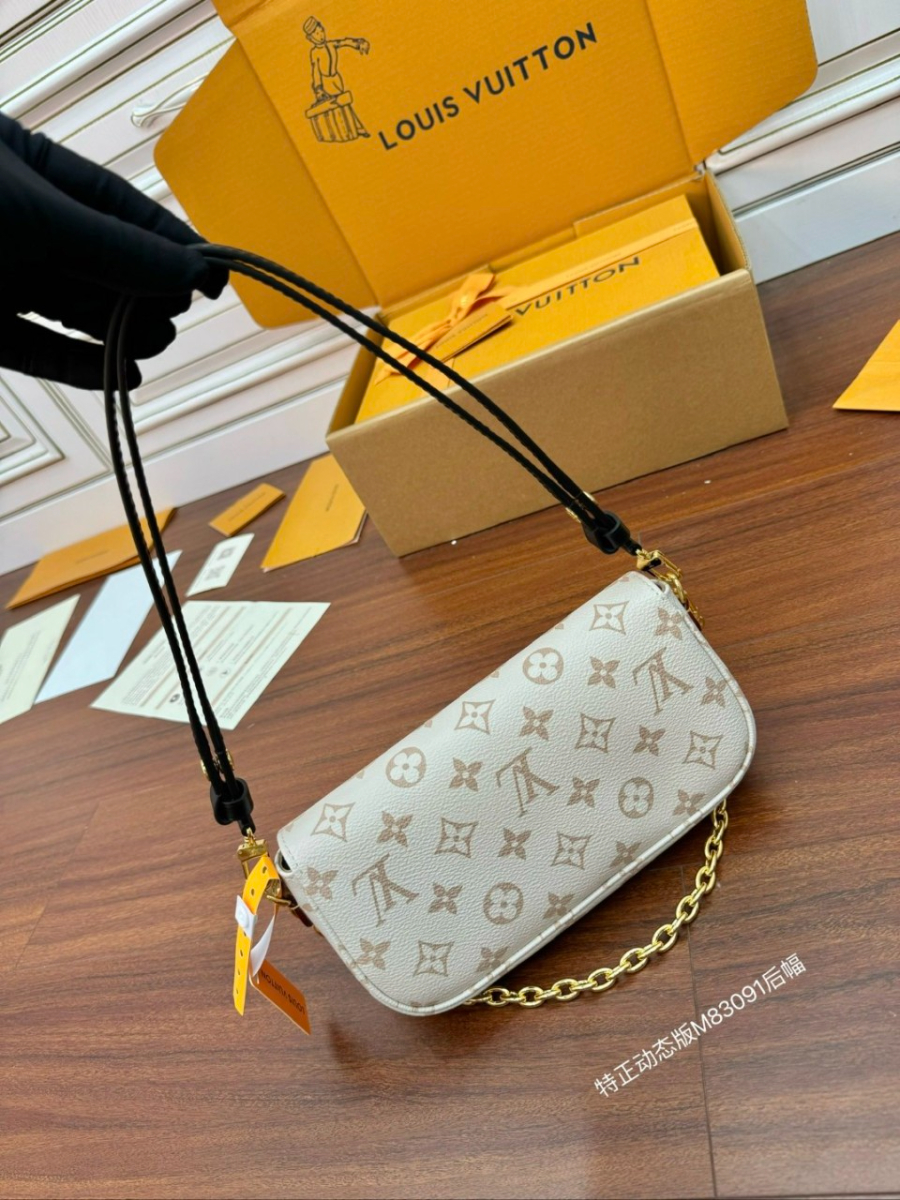 하얀악마 루이비통 월릿 (4).jpg