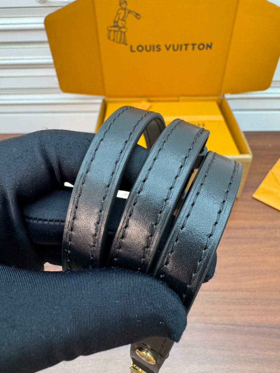 하얀악마 루이비통 월릿 (15).jpg