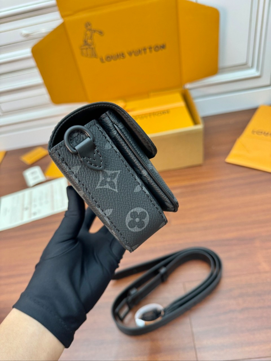 하얀악마 루이비통 몽수리 (4).jpg