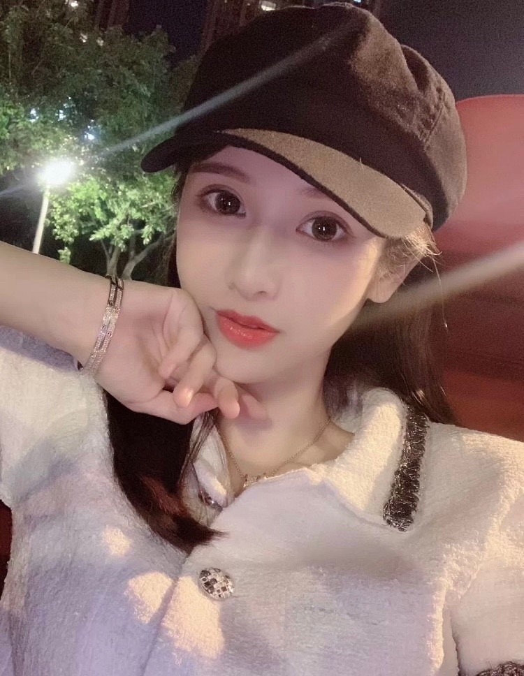 하얀악마 까르띠에 팔찌 (1).jpg