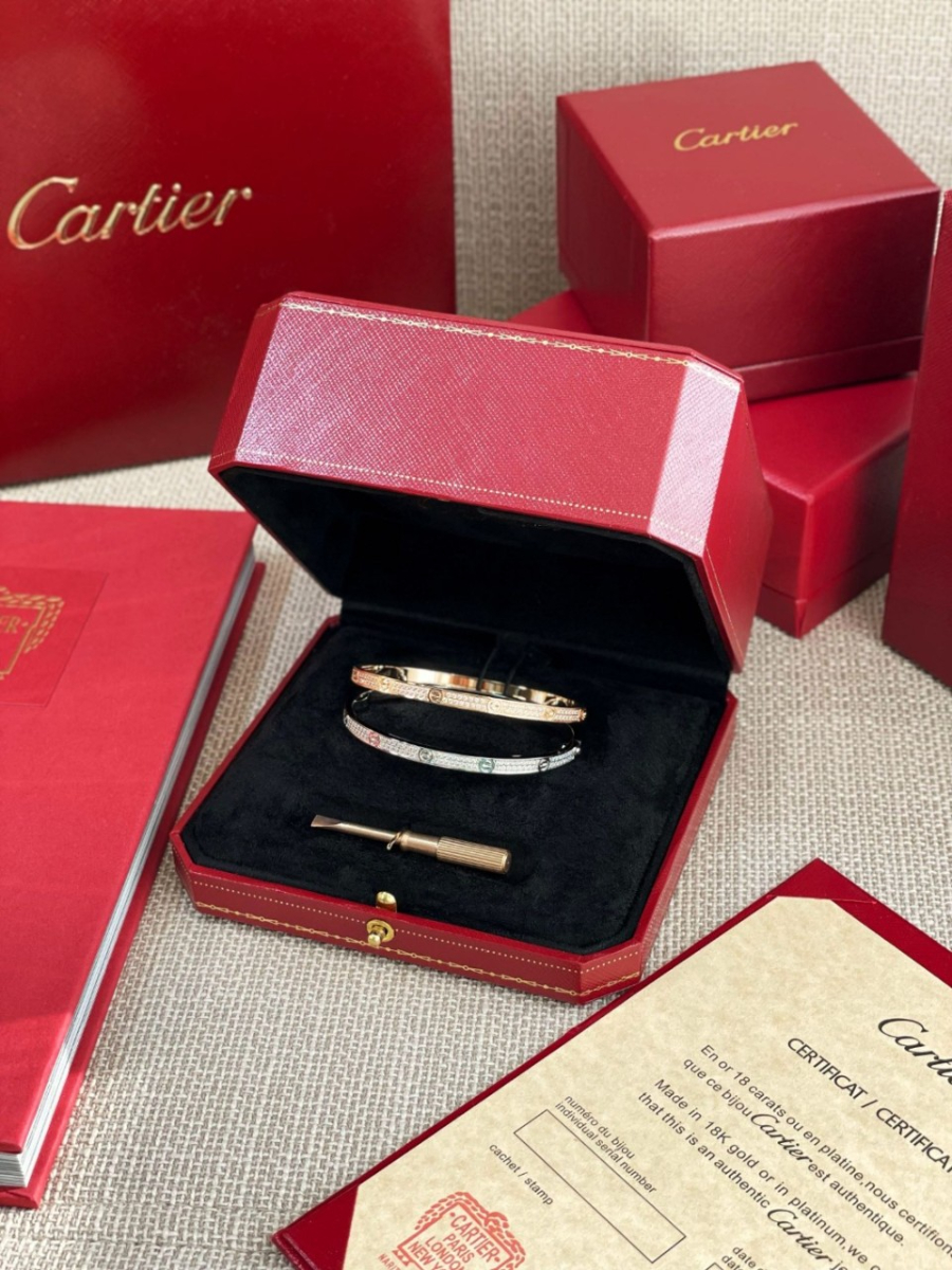 하얀악마 까르띠에 팔찌 (3).jpg