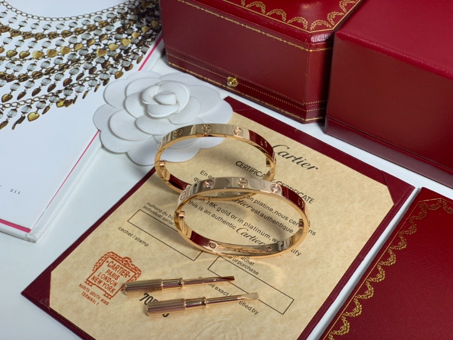 하얀악마 까르띠에 팔찌 (4).jpg