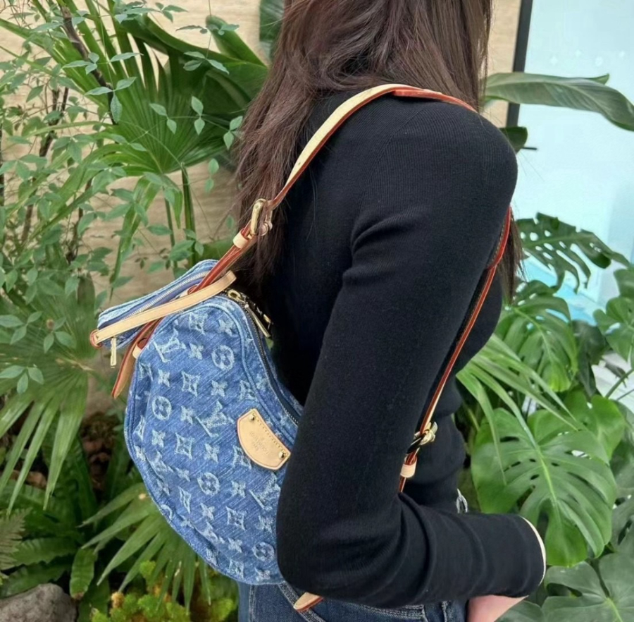 하얀악마 루이비통 크로와상 (2).jpg