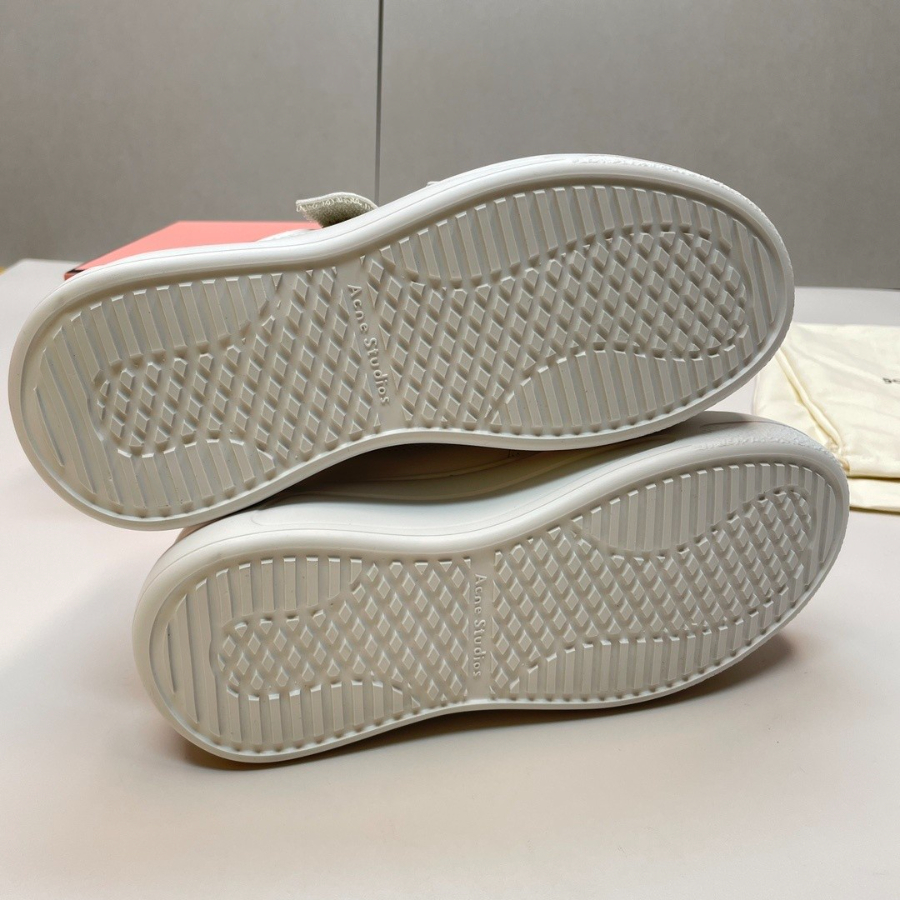 하얀악마 아크네 스니커즈 (12).jpg