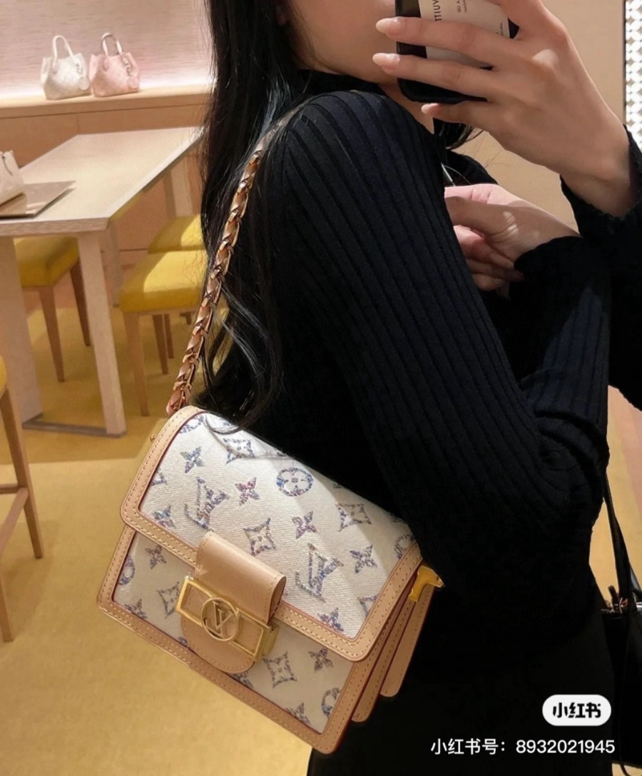 하얀악마 루이비통 도핀백 (1).jpg