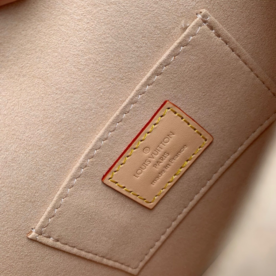 하얀악마 루이비통 도핀백 (10).jpg