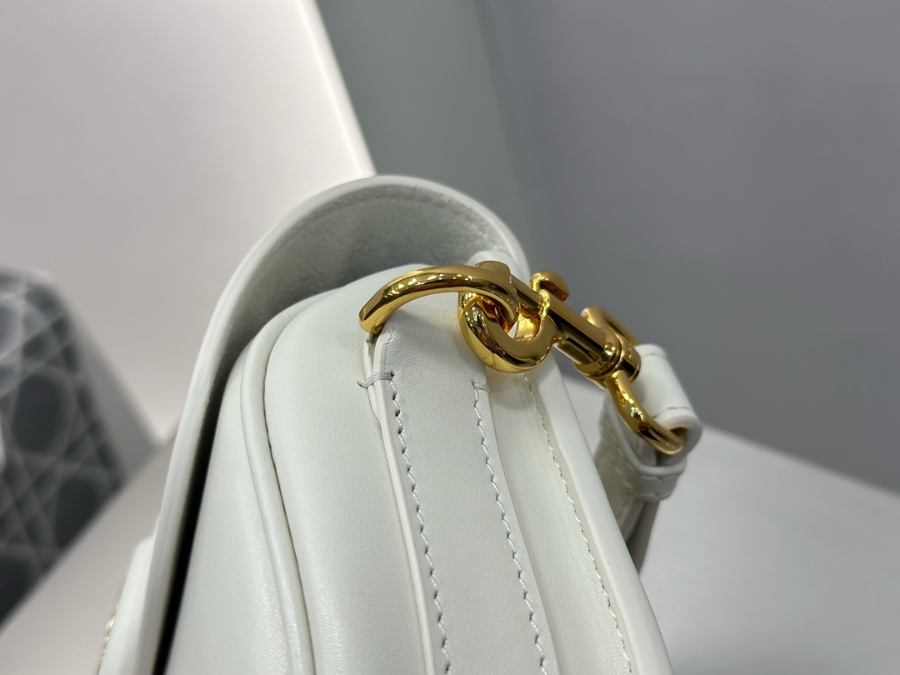 하얀악마 디올 바비백 (17).jpg