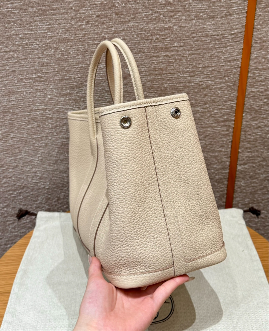 하얀악마 에르메스 가든파티 (4).jpg