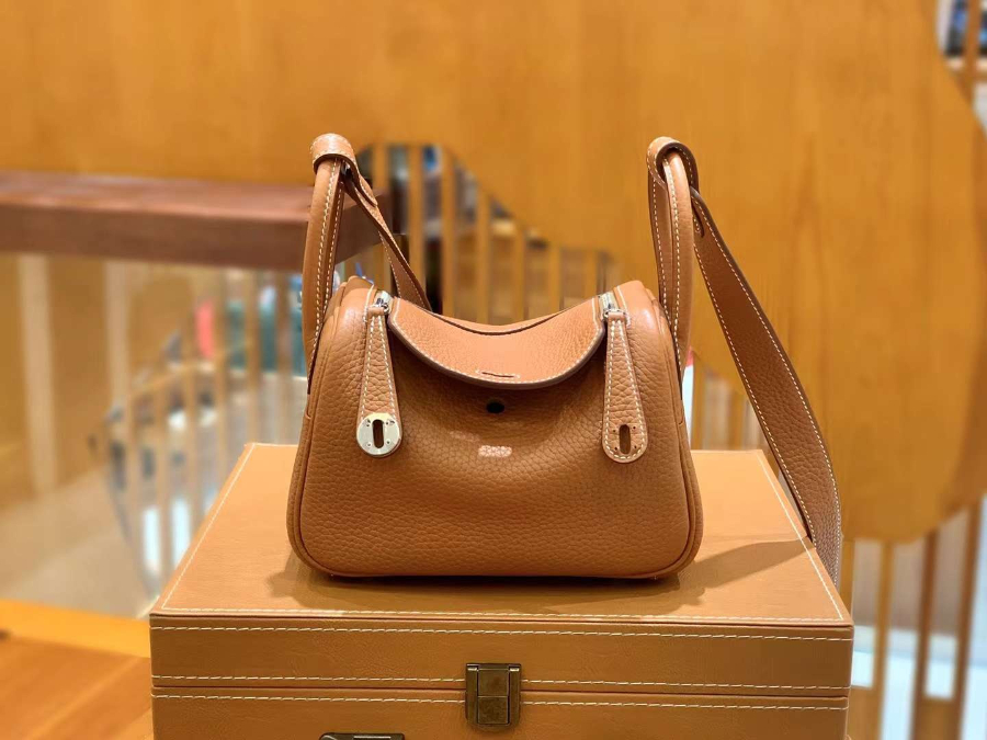 하얀악마 에르메스 린디백 (1).jpg