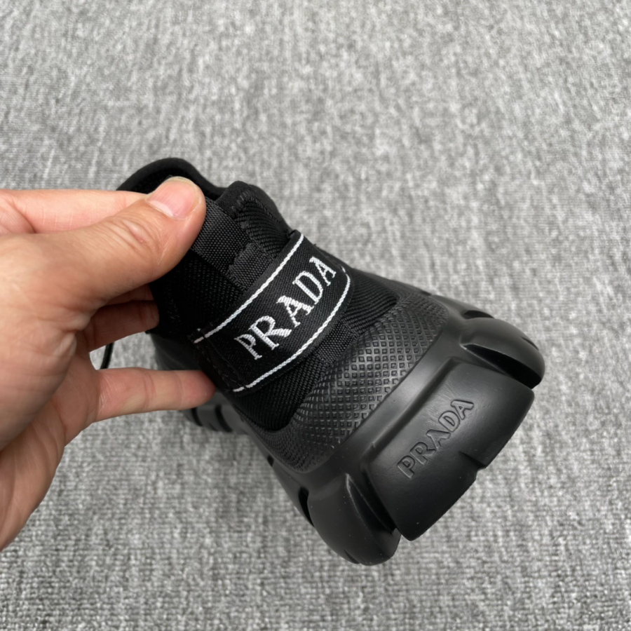 하얀악마 프라다 운동화 (10).jpg