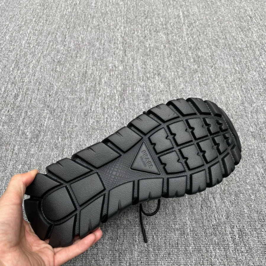 하얀악마 프라다 운동화 (11).jpg