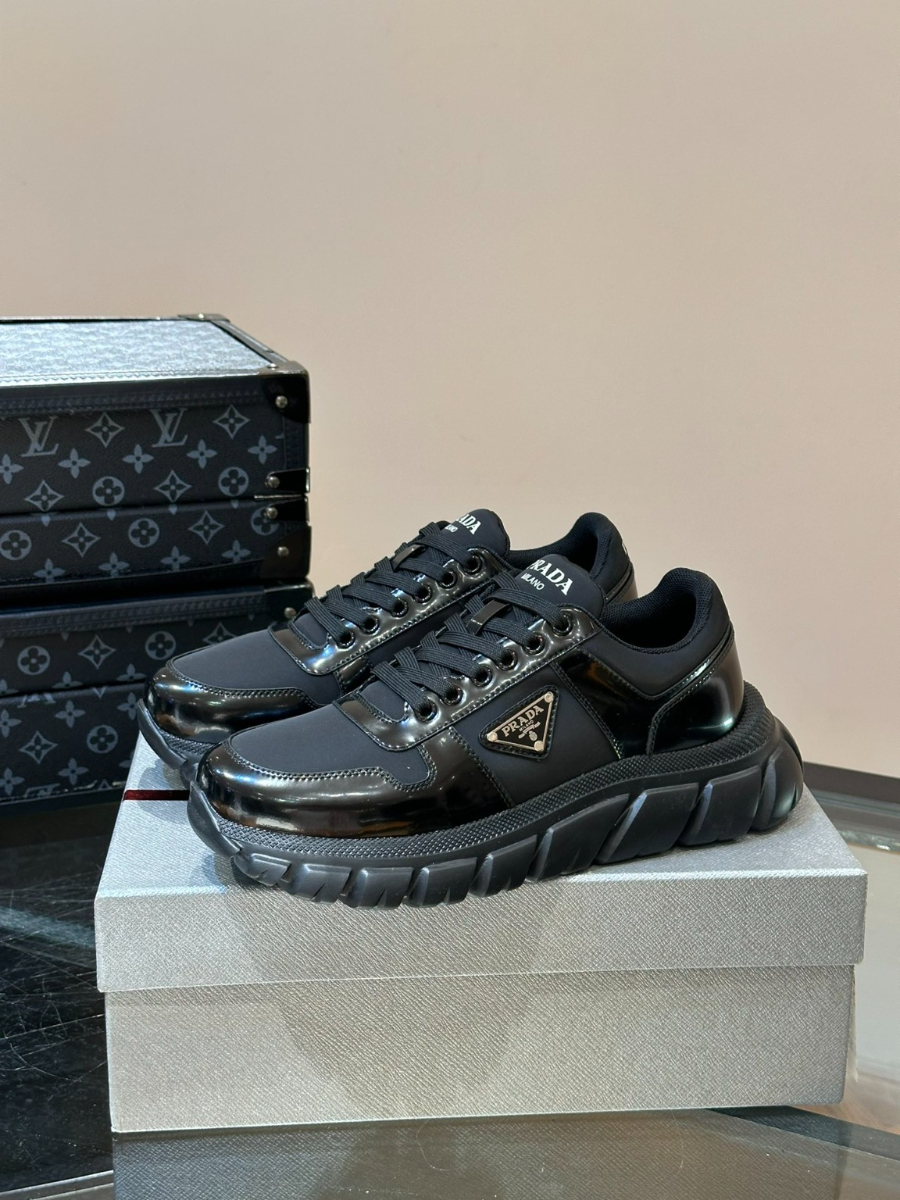 하얀악마 프라다 스니커즈 (2).jpg