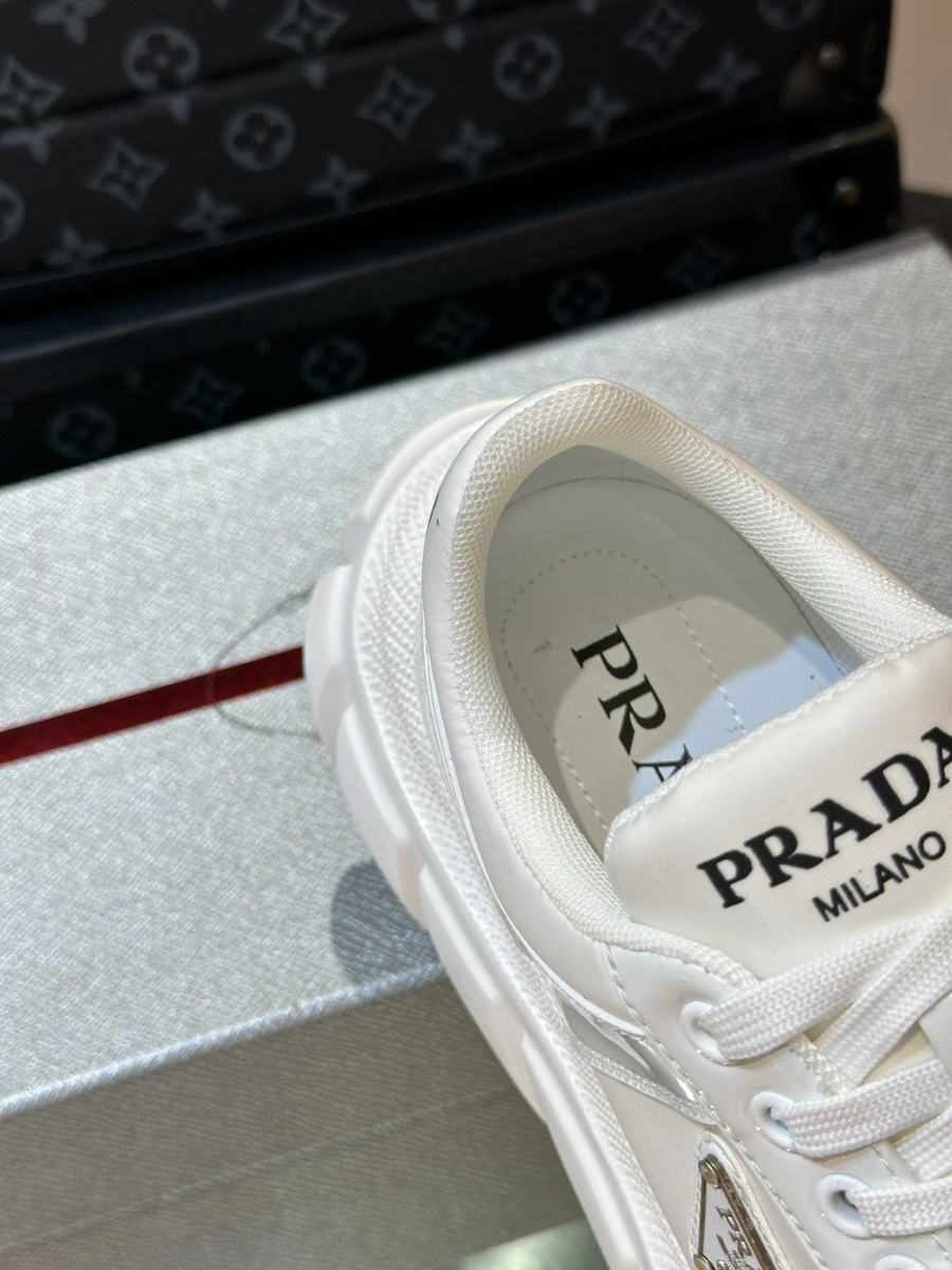 하얀악마 프라다 스니커즈 (10).jpg