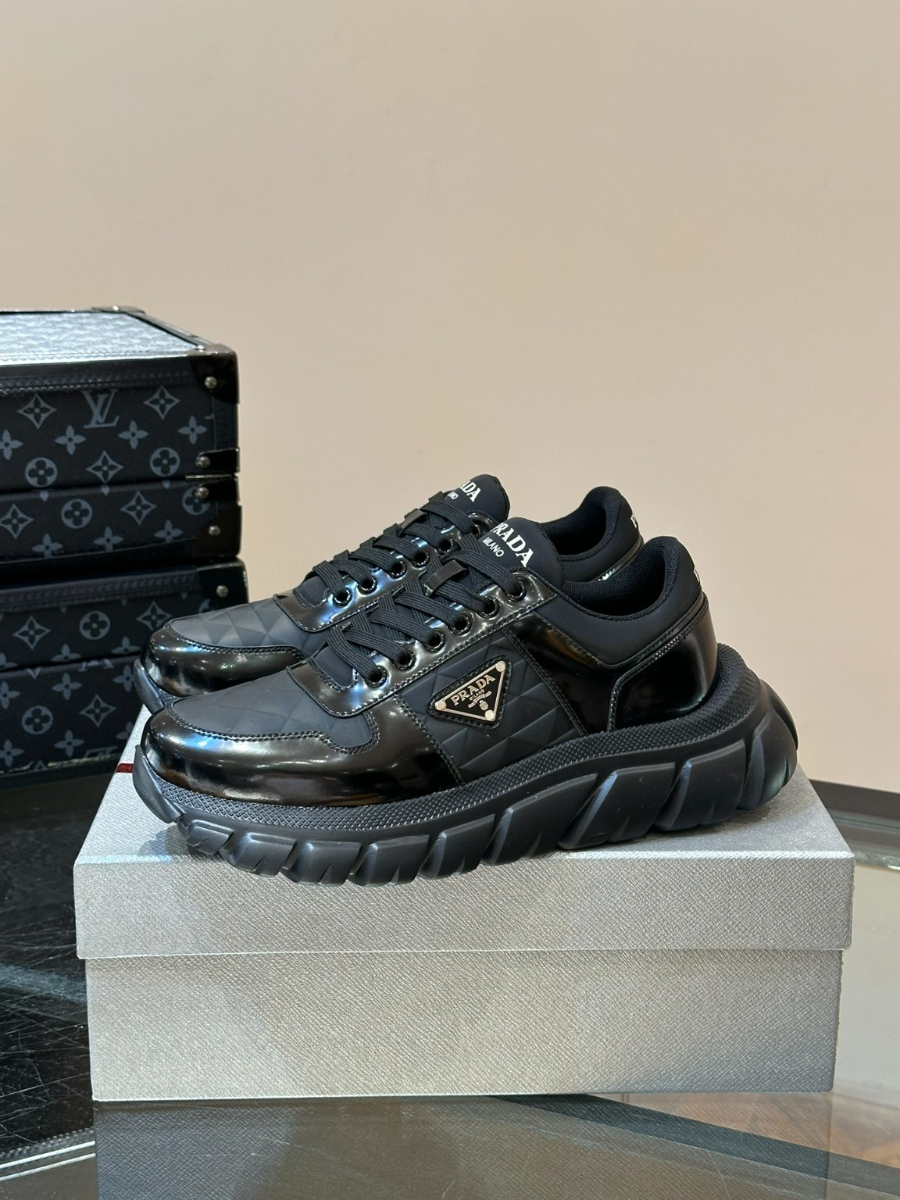 하얀악마 프라다 스니커즈 (2).jpg